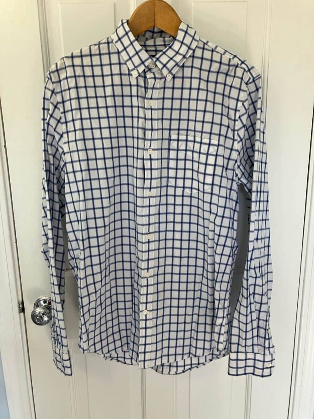GAP White and blue Button-Down collared Shirt Windowpane plaid size M Slim Fit